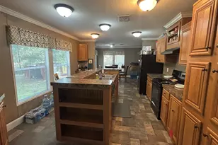 114 Ritch Dr, Brunswick, GA 31525 - Photo 5