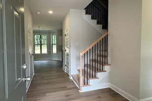 176 Country World Dr, Macon, GA 31211 - Photo 7