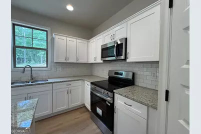 176 Country World Drive, Macon, GA 31211 - Photo 9
