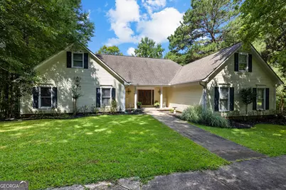 280 Waters Edge Lane, Newnan, GA 30263 - Photo 1