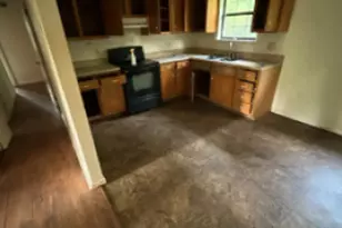 1049 S Plum St, Coolidge, GA 31738 - Photo 3