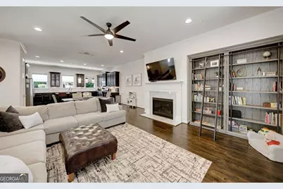 909 Dumaine Trace, Sandy Springs, GA 30328 - Photo 9