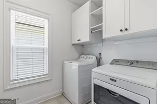 2358 Merrilee Ln SE, Atlanta, GA 30317 - Photo 15