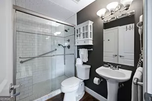 250 W Broad St, Athens, GA 30601 - Photo 11