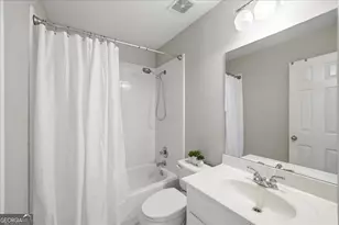 12700 Oxfordshire Ct, Johns Creek, GA 30005 - Photo 39