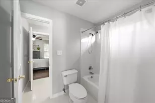 12700 Oxfordshire Ct, Johns Creek, GA 30005 - Photo 35