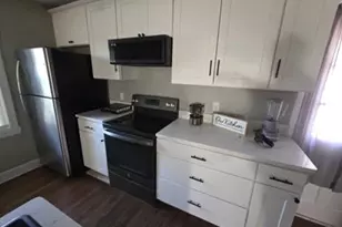 202 E 58th St, Savannah, GA 31405 - Photo 5