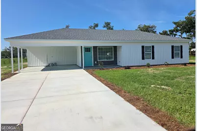 42 Fourth Avenue, Hazlehurst, GA 31539 - Photo 1