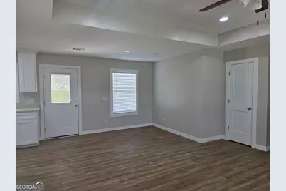 42 Fourth Avenue, Hazlehurst, GA 31539 - Photo 9