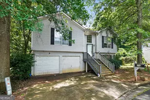 840 Tradd Ct, Stone Mountain, GA 30087 - Photo 3