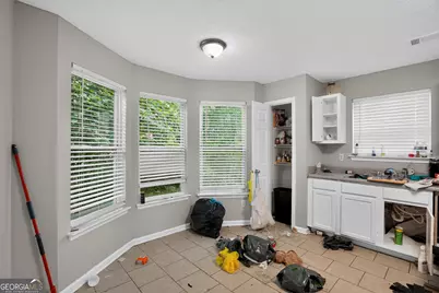 2735 Sand Lake Court, College Park, GA 30349 - Photo 9