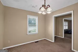 2336 Carnes Rd, Jonesboro, GA 30236 - Photo 7