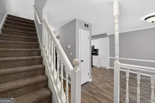 867 Heritage Oaks Dr, Stone Mountain, GA 30088 - Photo 5