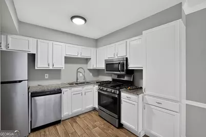 867 Heritage Oaks Drive, Stone Mountain, GA 30088 - Photo 11