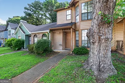 867 Heritage Oaks Drive, Stone Mountain, GA 30088 - Photo 3