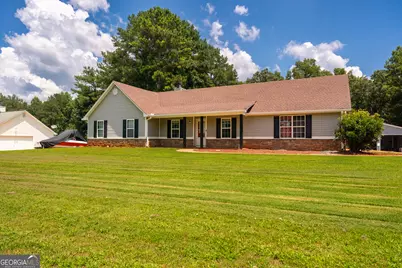 132 Old Stonewall Drive, Locust Grove, GA 30248 - Photo 1