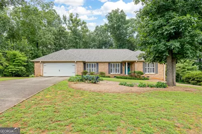 1656 Windcrest Drive SW, Marietta, GA 30064 - Photo 5