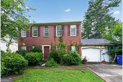 585 Woodcrest Manor Drive, Stone Mountain, GA 30083 - Photo 15