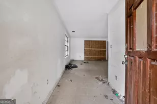 3013 Orbit Cir, Ellenwood, GA 30294 - Photo 7
