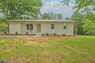 329 Church St, Pendergrass, GA 30567 - Photo 3