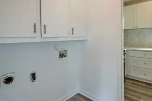 329 Church St, Pendergrass, GA 30567 - Photo 11