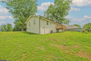 329 Church St, Pendergrass, GA 30567 - Photo 25
