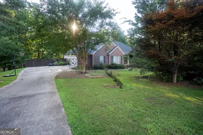 115 Planters Ridge Drive, Lagrange, GA 30240 - Photo 1