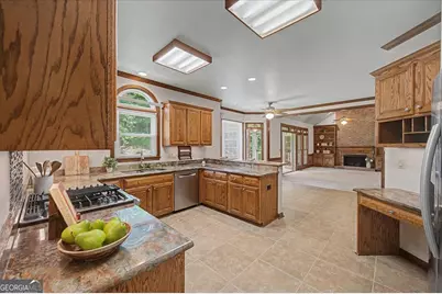 161 Infantry Way SW, Marietta, GA 30064 - Photo 21
