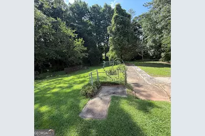 4101 Springlake Circle, Buford, GA 30519 - Photo 29