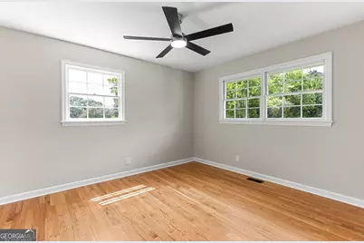 102 Hillridge Drive, Warner Robins, GA 31088 - Photo 25