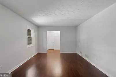 3242 Boulder Brook Drive, Lithonia, GA 30038 - Photo 7