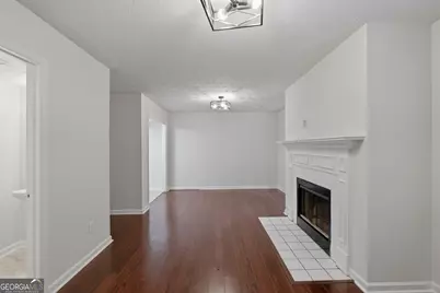 3242 Boulder Brook Drive, Lithonia, GA 30038 - Photo 9