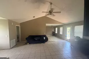 1030 Otto Cir, Douglas, GA 31535 - Photo 7