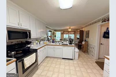 4090 Forest View Drive SE, Conyers, GA 30094 - Photo 13