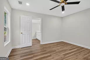 4322 Lower Fayetteville Rd, Sharpsburg, GA 30277 - Photo 17