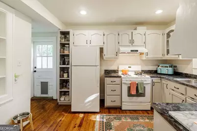 1686 S Milledge Avenue, Athens, GA 30606 - Photo 13