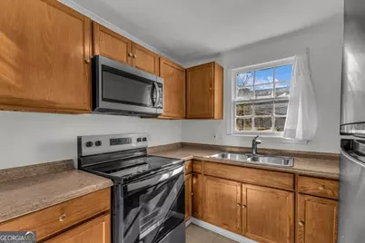 444 Price Street, Savannah, GA 31401 - Photo 13