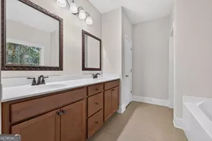 1143 Pebble Creek Ln, Locust Grove, GA 30248 - Photo 19