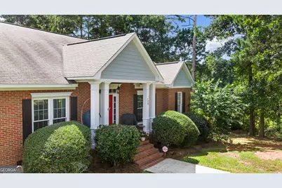 129 Larkspur, Albany, GA 31721 - Photo 3