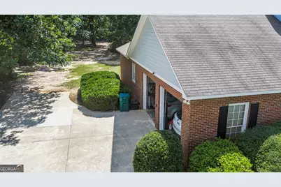 129 Larkspur, Albany, GA 31721 - Photo 7
