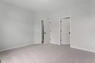 4326 Buttonwood Ln, Lilburn, GA 30047 - Photo 25