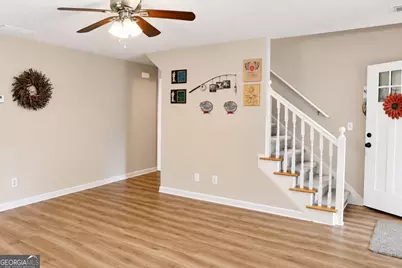 523 S River Drive, Jackson, GA 30233 - Photo 9