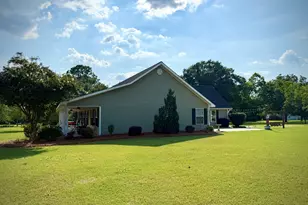 2402 Zoar Rd, Baxley, GA 31513 - Photo 13