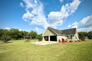 2402 Zoar Rd, Baxley, GA 31513 - Photo 21