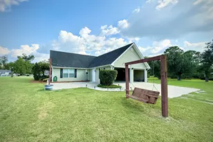 2402 Zoar Rd, Baxley, GA 31513 - Photo 17