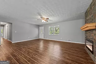 4743 Bryant Dr, Snellville, GA 30039 - Photo 7