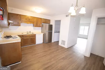 251 Knight Drive #APT 10, Statesboro, GA 30458 - Photo 3