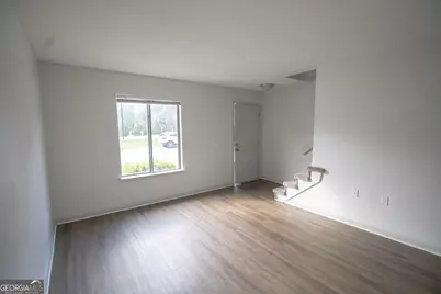 251 Knight Drive #APT 10, Statesboro, GA 30458 - Photo 5