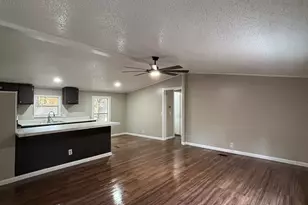 409 Paiute Rd, Locust Grove, GA 30248 - Photo 5