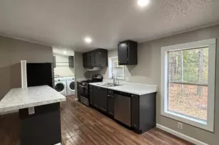409 Paiute Rd, Locust Grove, GA 30248 - Photo 7